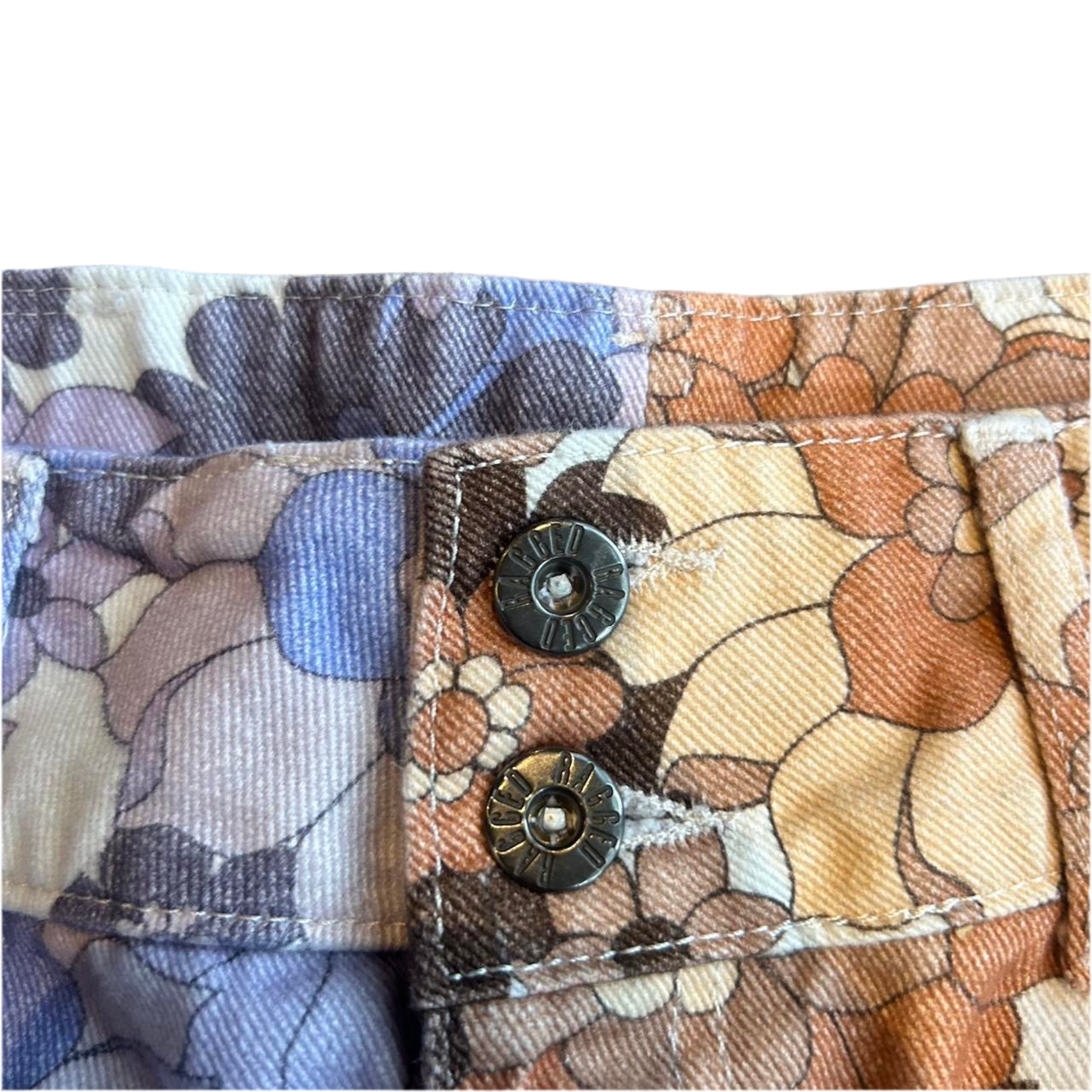 Floral mini skirt