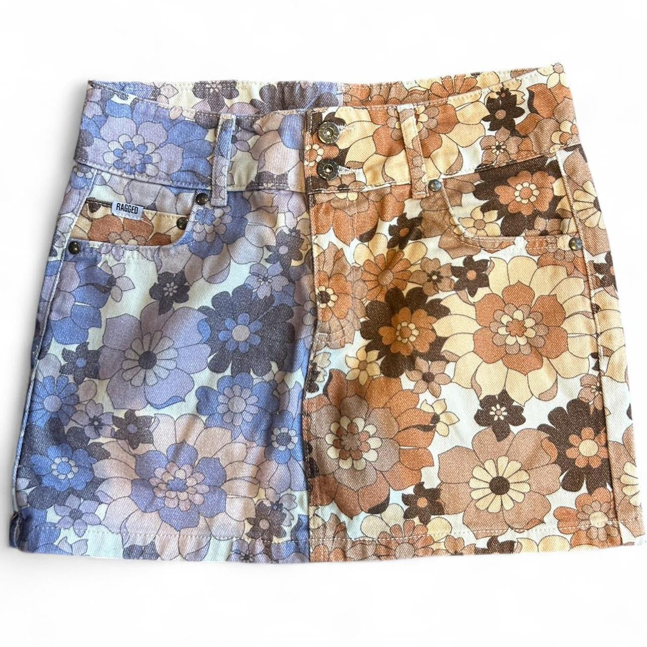 Floral mini skirt