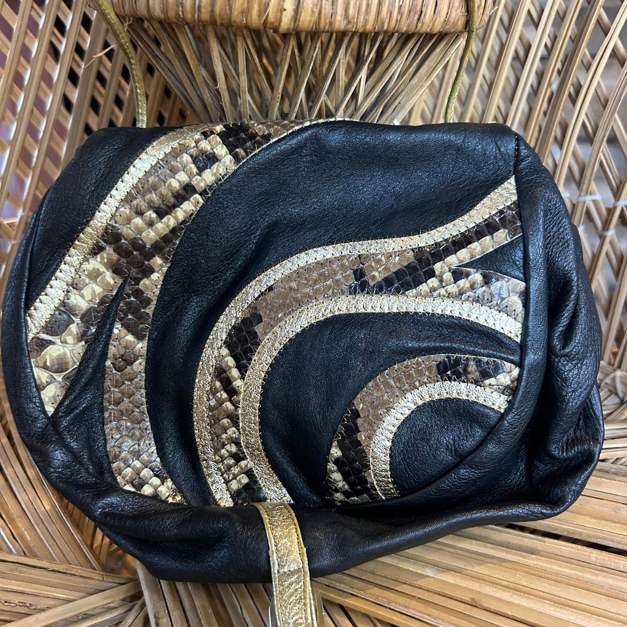 Vintage leather bag