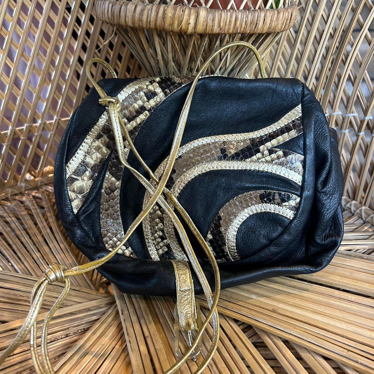 Vintage leather bag