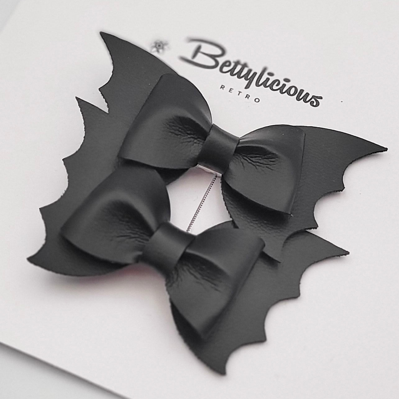 Hair Barrette - Bat clips x2
